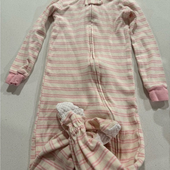 Adorable Pink and Cream Kids Pajama Set (5) Size 18 months - Picture 7 of 7